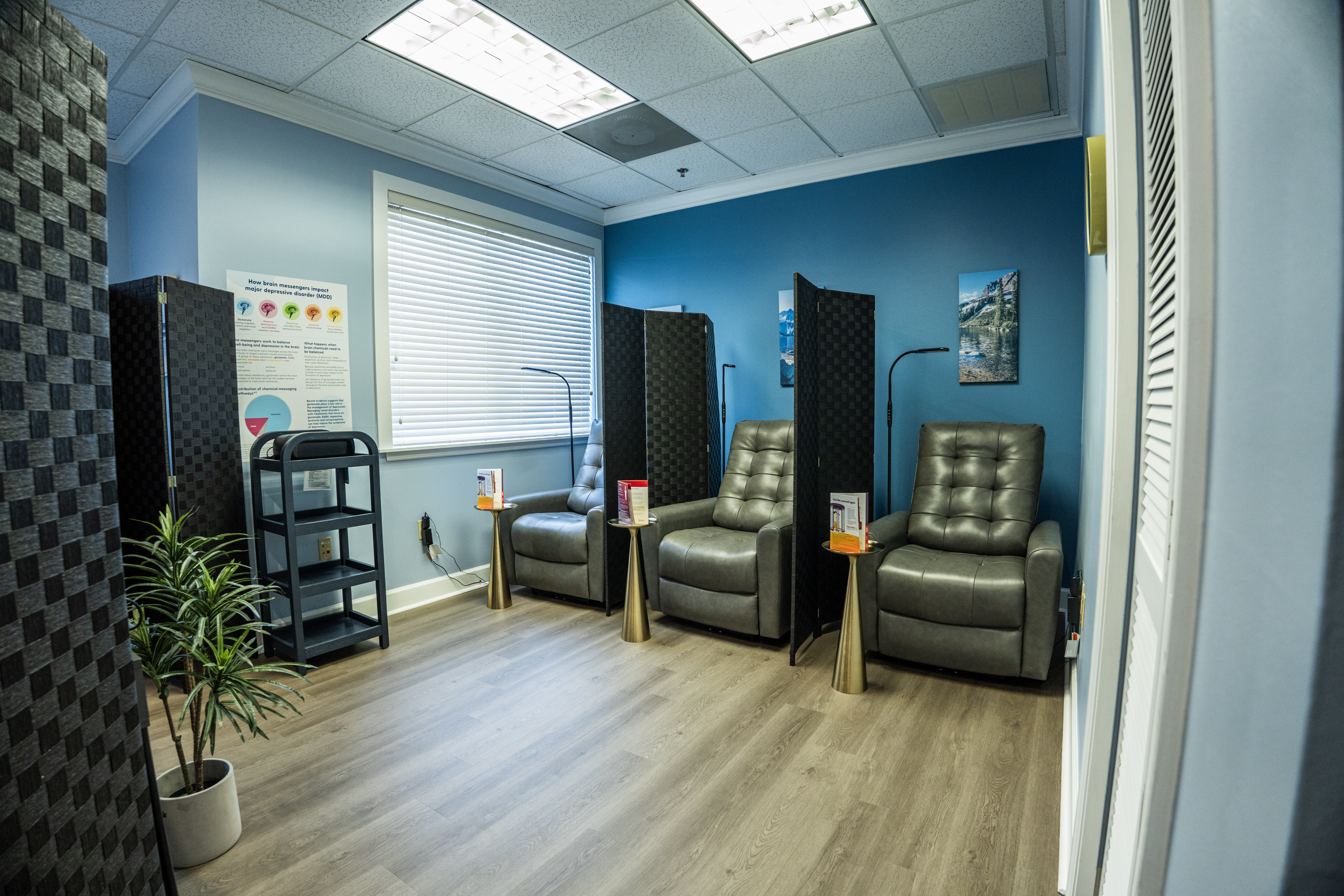 Supportive patient care moment at Advanced Behavioral Health Center